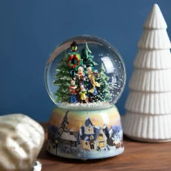Snow Globes*Northlight 6" Christmas Carolers Winter Scene Musical Snow Globe