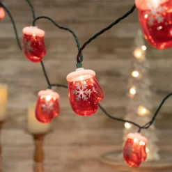 Northlight 10 Count Red Snowflake Mitten Christmas Light Set, 7.5Ft Green Wire