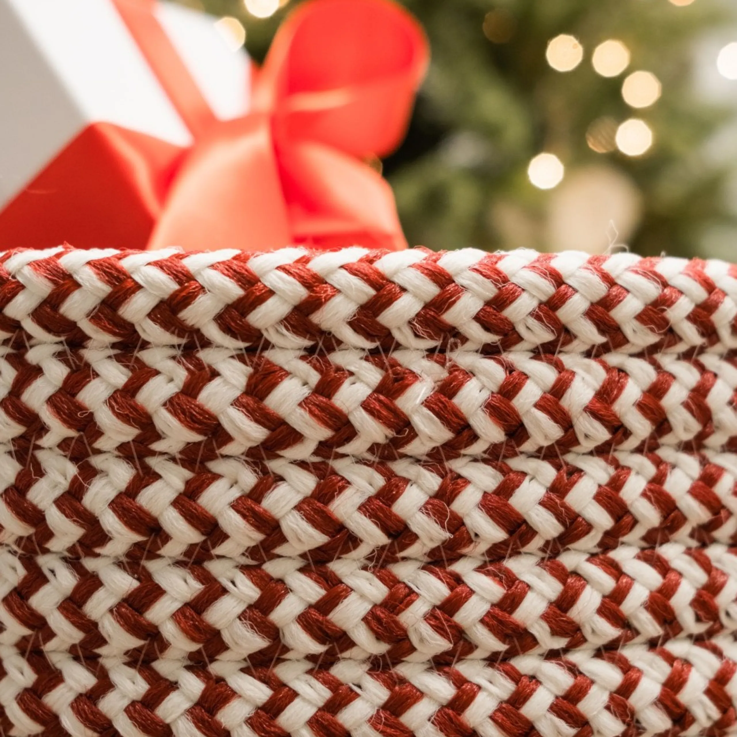 Decoration Storage*Colonial Mills 16" Green Braided Zig-Zag Christmas Woven Storage Basket