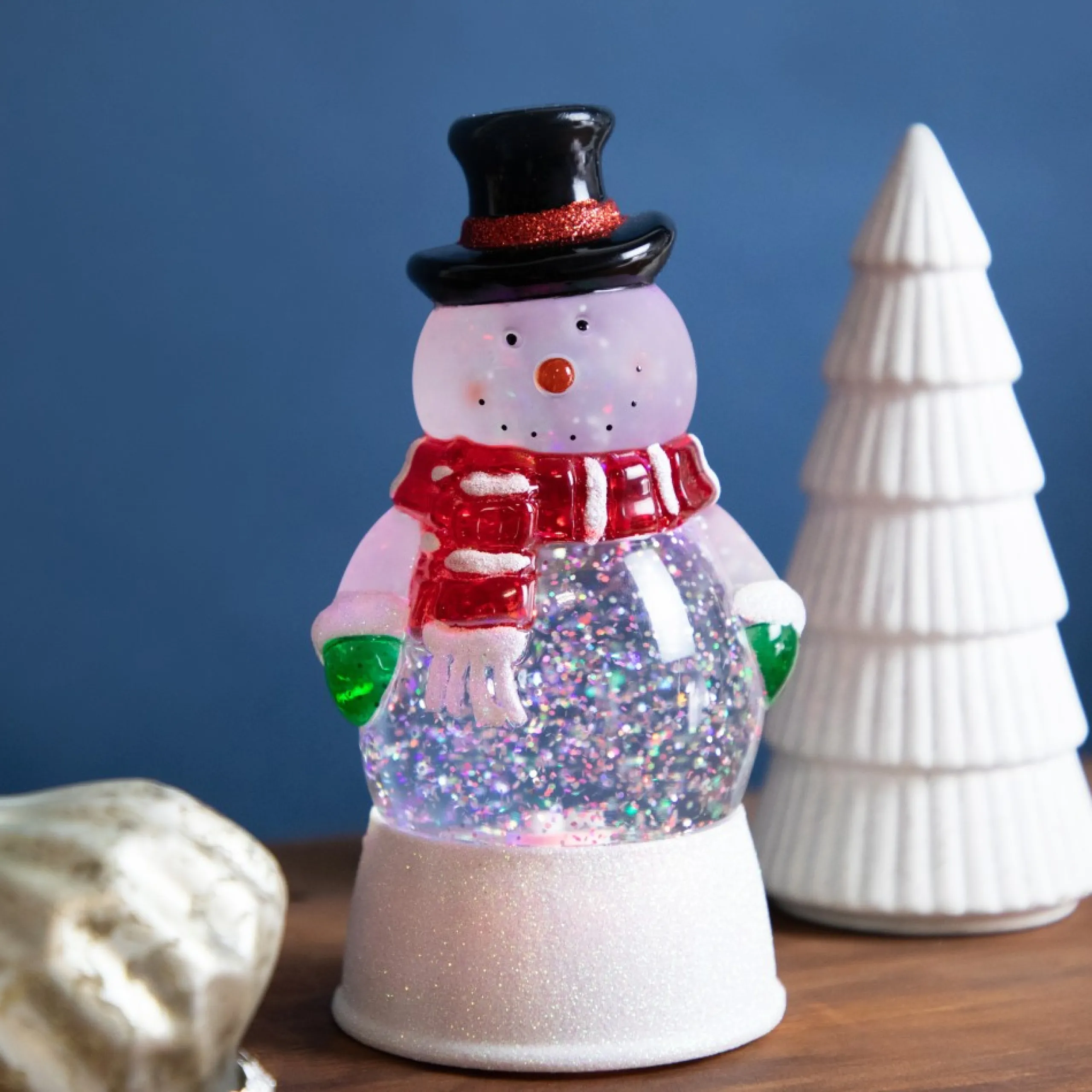 Snow Globes*Northlight 7" Led Lighted Color Changing Snowman Christmas Glittering Snow Dome