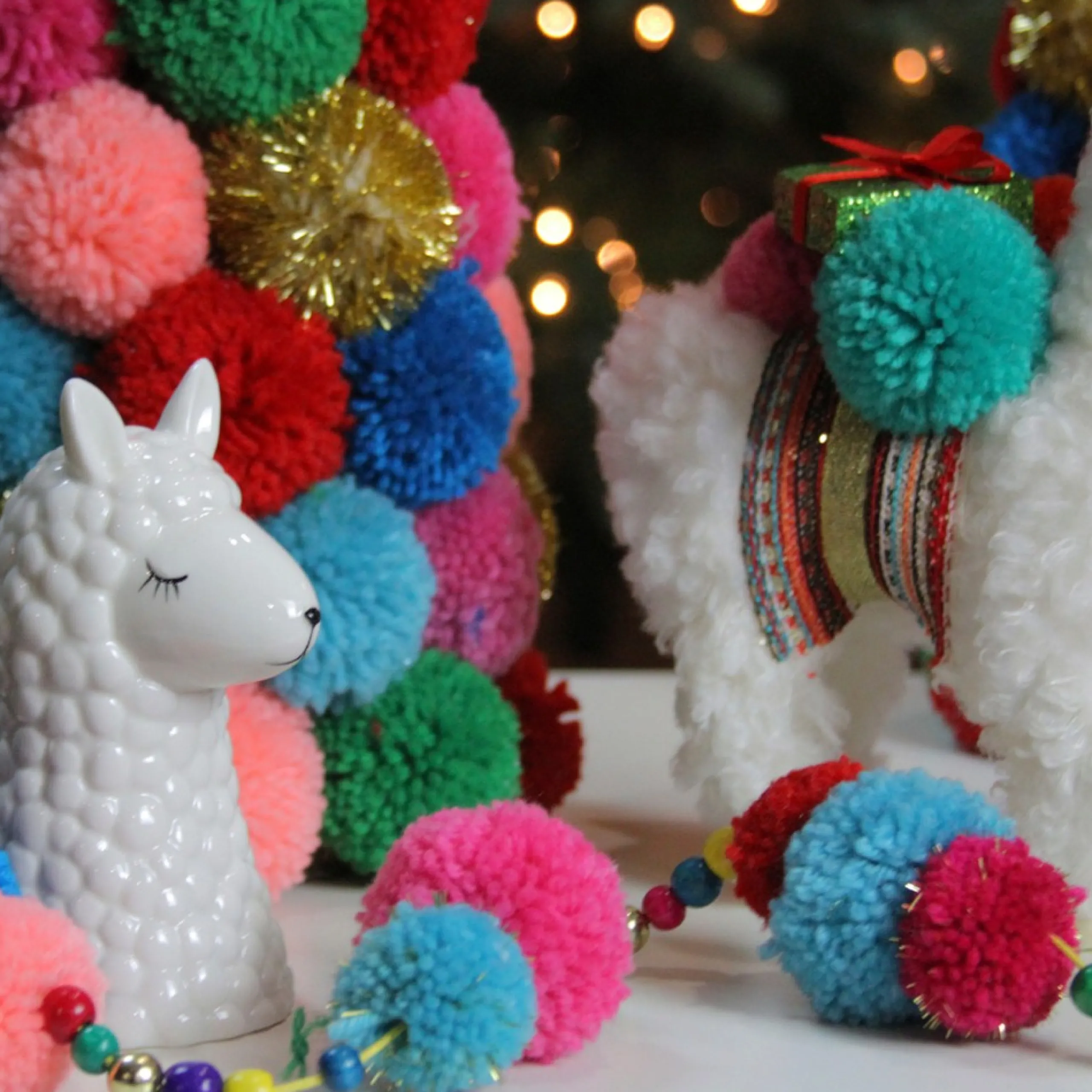 Beaded Garland*Northlight 4.5' Multi-Color Bohemian Christmas Pom Pom Beaded Garland