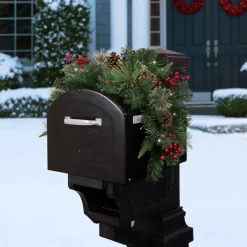 Pre-Lit Swags*Northlight 36" Pre-Lit Decorated Pine Cone And Berries Artificial Christmas Mailbox Swag