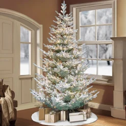 CC Christmas Decor Pre-Lit Traditional Trees>7.5' Pre-Lit Flocked Hillside Spruce Artificial Christmas Tree, Clear Lights