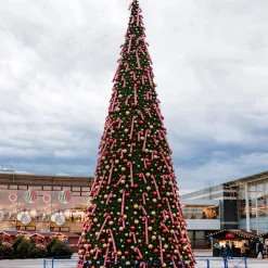Northlight 15 Feet And Taller>30' Pre-Lit Giant Everest Fir Commercial Christmas Tower Tree - Warm White C7 Led Lights