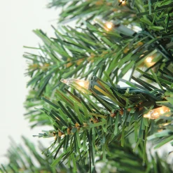 Northlight 6 And 6.5 Feet Tall>6.5' Pre-Lit Medium Niagara Pine Artificial Christmas Tree - Clear Lights