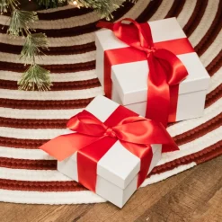 Mini Tree Skirts*Colonial Mills 44