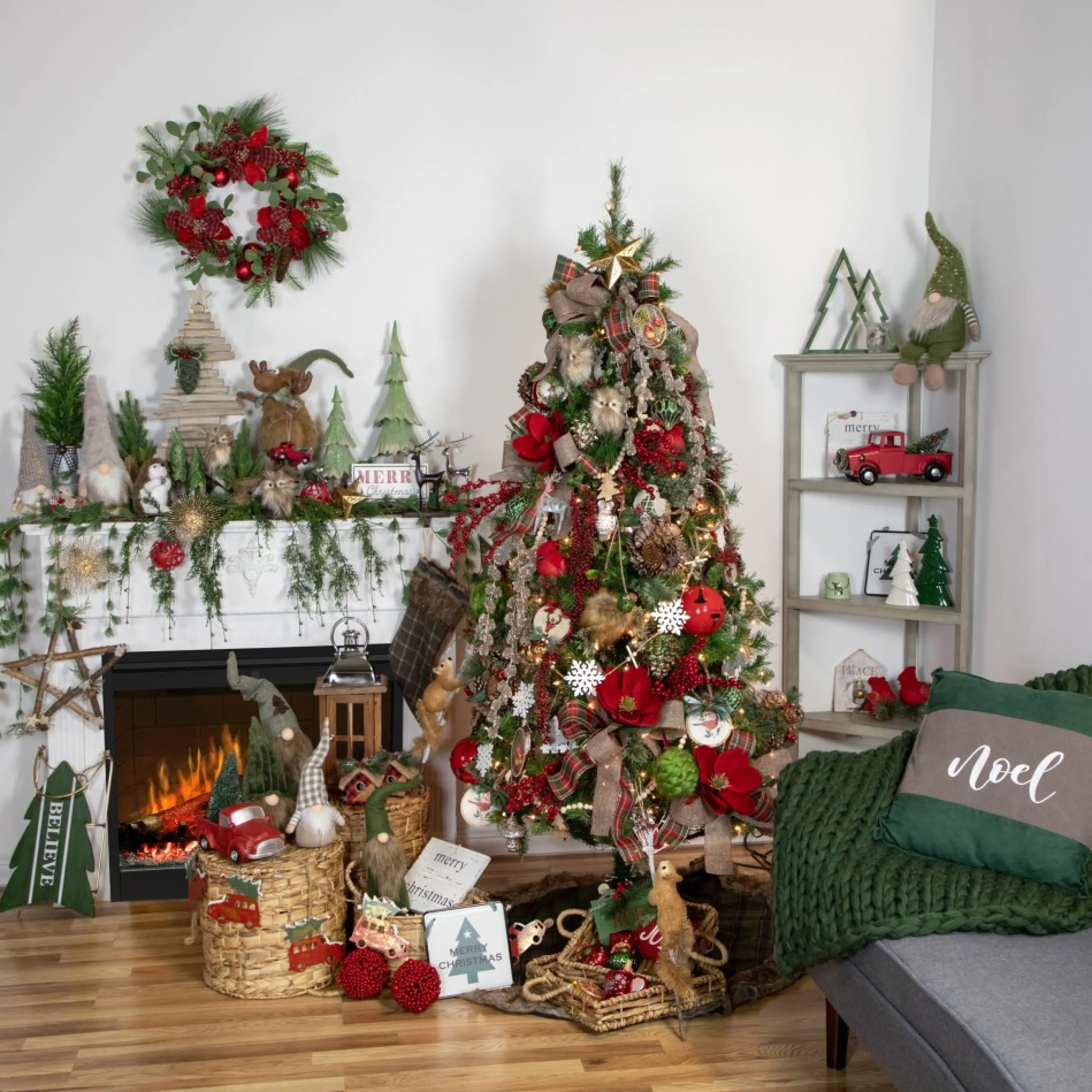 Wall & Door Decorations*Northlight 13.75" Snowy Pinecone Branch Christmas Star Wall Decor