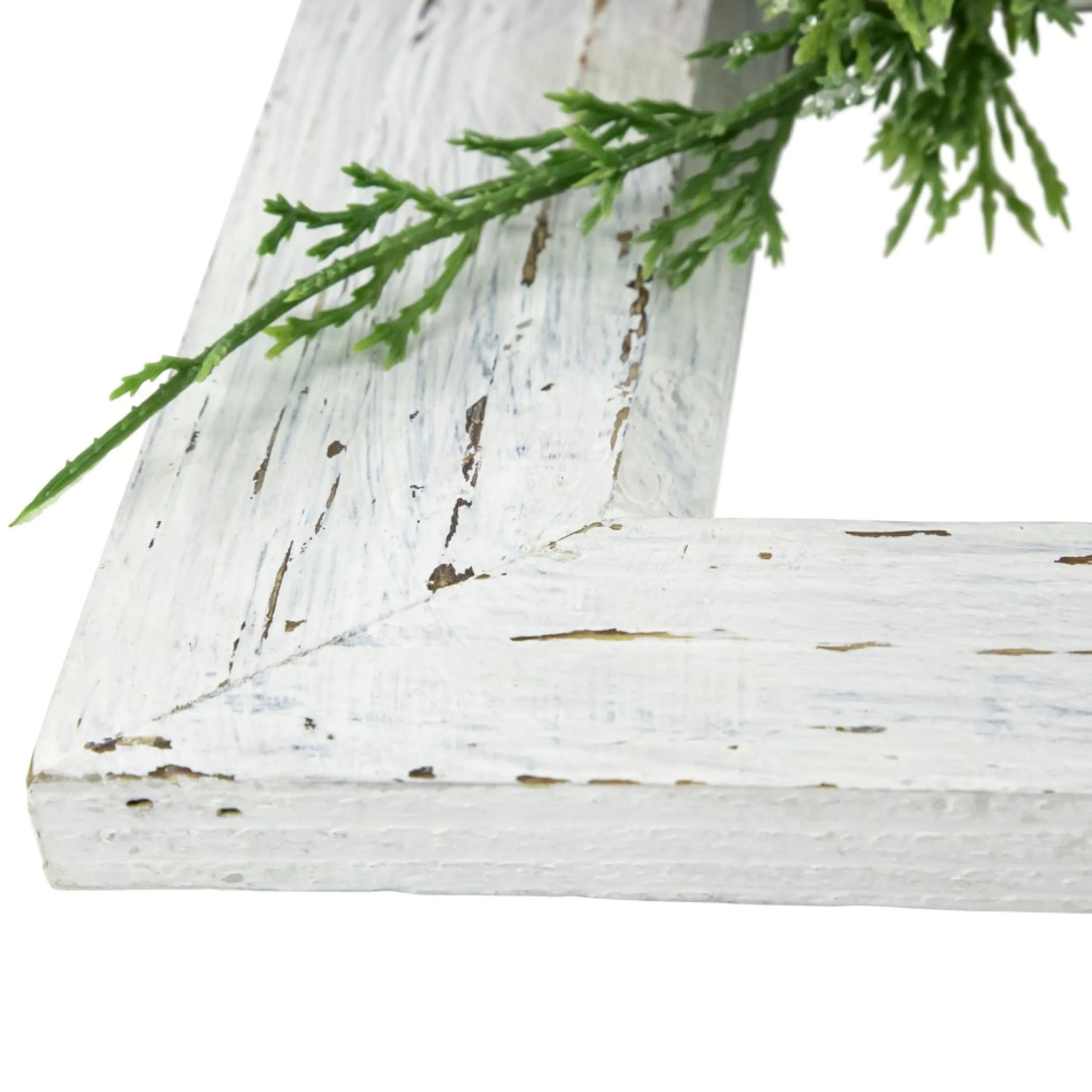 Wall & Door Decorations*Northlight 24" White Washed Window With Frosted Berries And Cedar Christmas Wall Decor