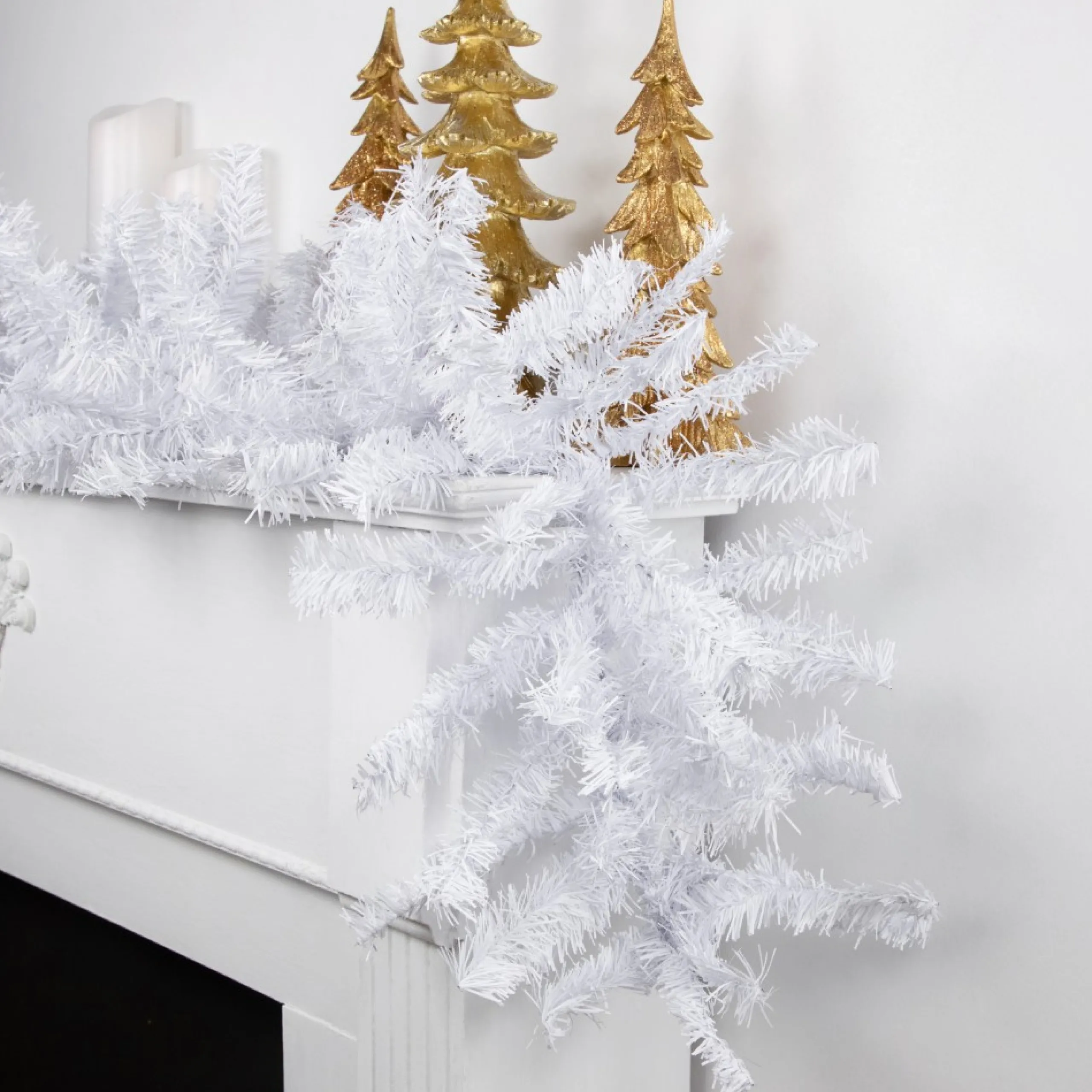 Unlit Garland*Northlight 9' X 14" White Canadian Pine Artificial Christmas Garland, Unlit