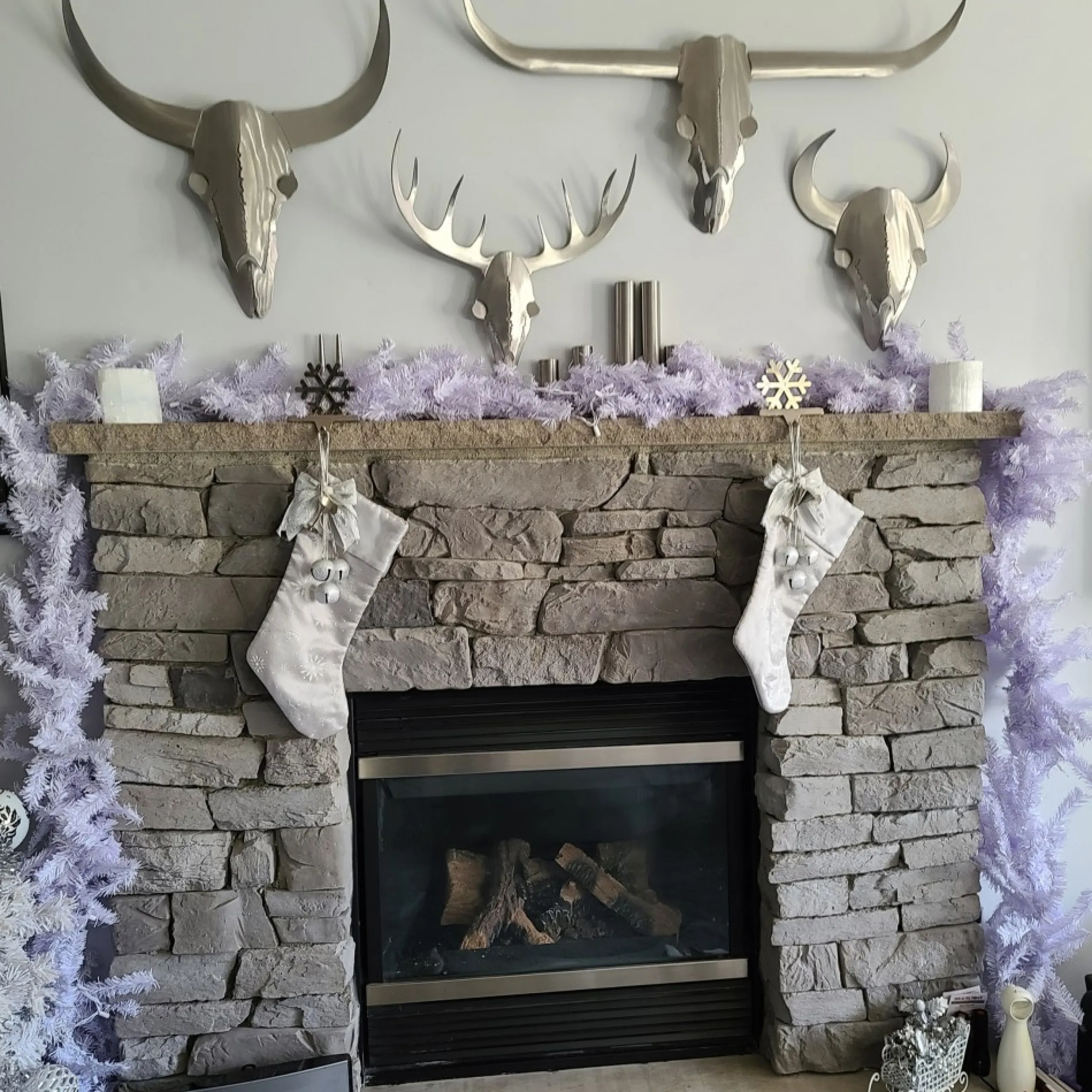 Unlit Garland*Northlight 9' X 14" White Canadian Pine Artificial Christmas Garland, Unlit