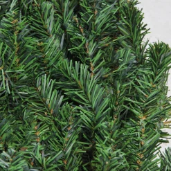 Unlit Wreaths*Northlight Canadian Pine Artificial Christmas Wreath, 60-Inch, Unlit