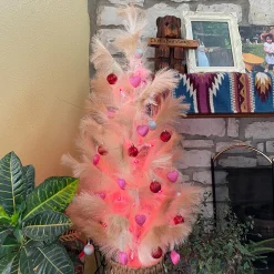 Northlight 50-Count Pink Mini Christmas Light Set, 10 Ft White Wire