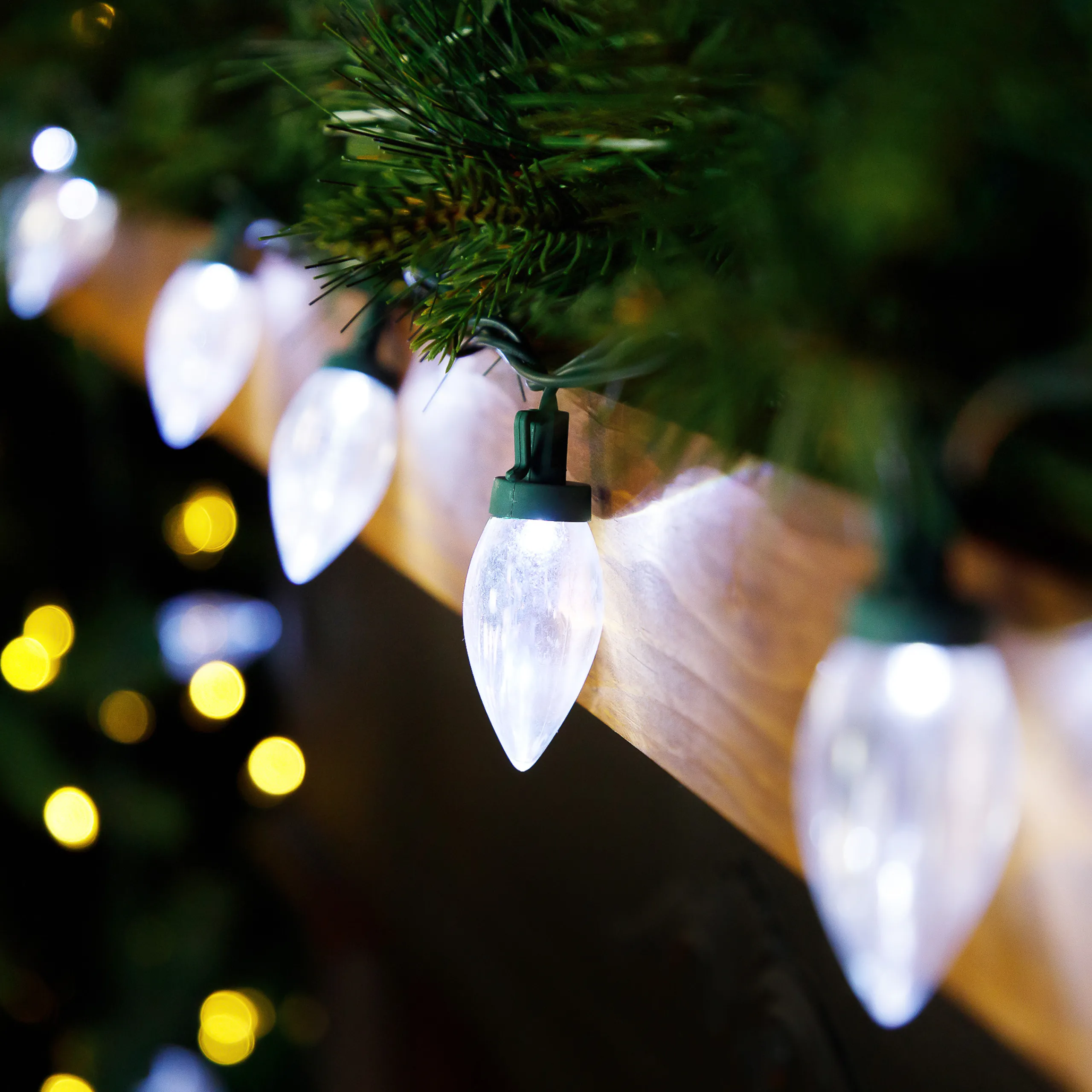 Northlight 25Ct Pure White Led C9 Mini Christmas Lights, 16Ft Green Wire