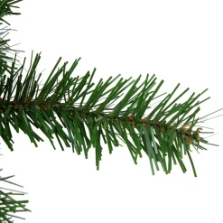 Unlit Wreaths*Northlight Deluxe Dorchester Pine Artificial Christmas Wreath, 10-Inch, Unlit