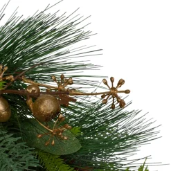 Specialty Wreaths*Northlight Leaves, Berry And Cedar Artificial Christmas Wreath - 20-Inch, Unlit