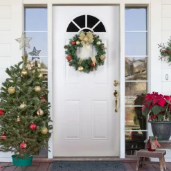 Traditional Pine Wreaths*Northlight Pre-Lit Pine Cone And Gifts Artificial Christmas Wreath, 24-Inch, Warm Clear Led Lights