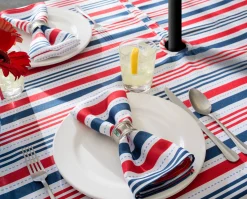 CC Home Furnishings Red And Blue Patriotic Striped Round Tablecloth With Zipper 52