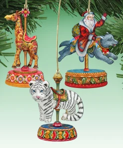 Designocracy Santa Claus>Set Of 3 Carousel Animals With Santa Claus Wooden Christmas Ornaments 5.5"