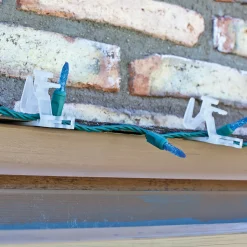 Northlight Set Of 25 Ladderless Gutter And Shingle Christmas Light Clips - 3.75