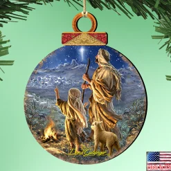 Designocracy Nativity & Religious>Set Of 2 Watching Shepherds Round Wooden Christmas Ornaments 5.5"